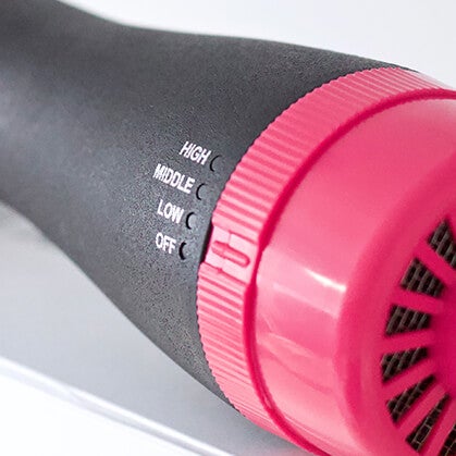 🌸💨 Cepillo Voluminizador y Secador Rosa – Secado Rápido y Volumen Profesional en un Solo Paso